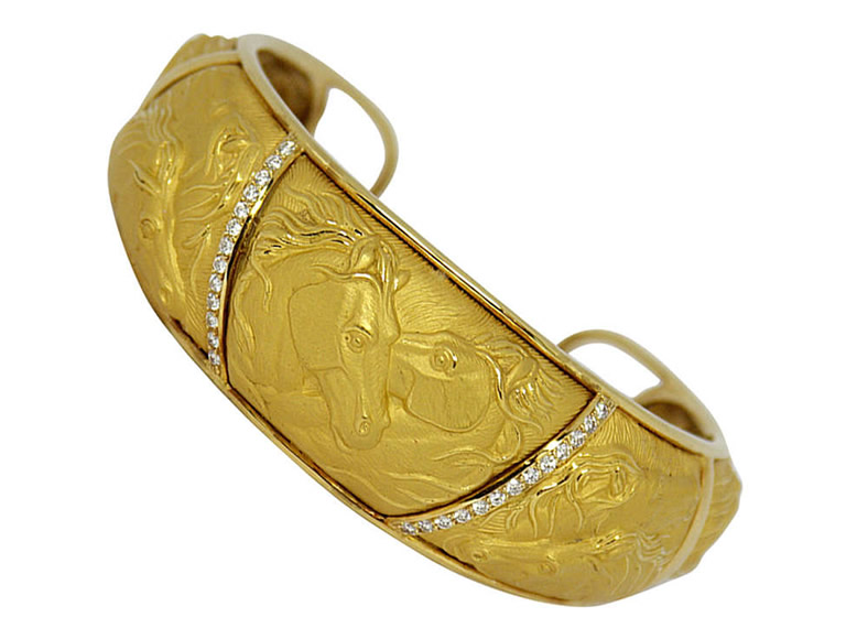 Carrera Stallion Bangle